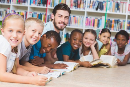 Closing the Literacy Gap:   Applying decodable nonfiction strategies to build confident readers 